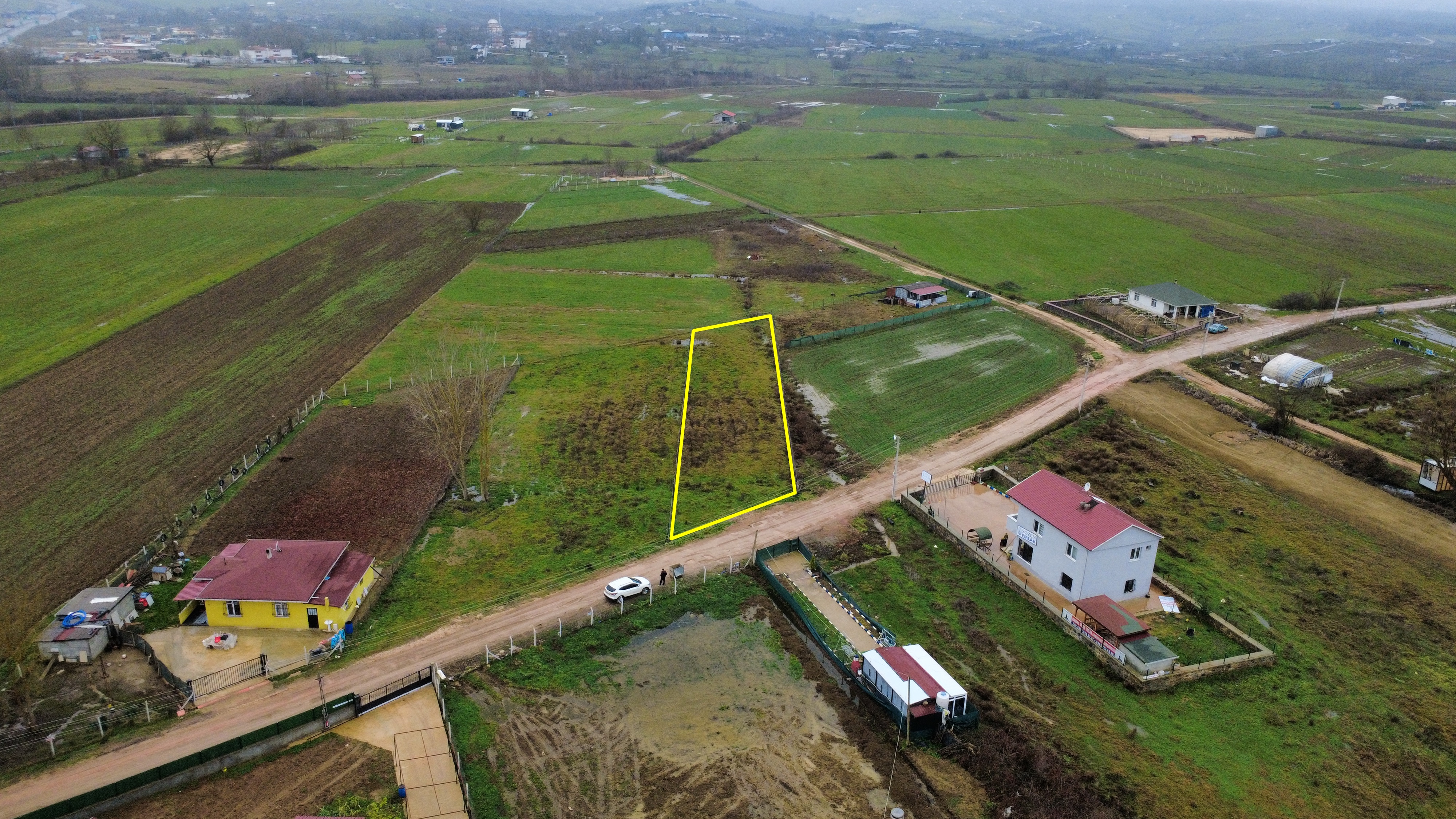 Kocaeli Körfez Karayakuplu'da KMO Gişelerine 3 Dakika Mesafede Satılık Tarla - fotoğraf 3