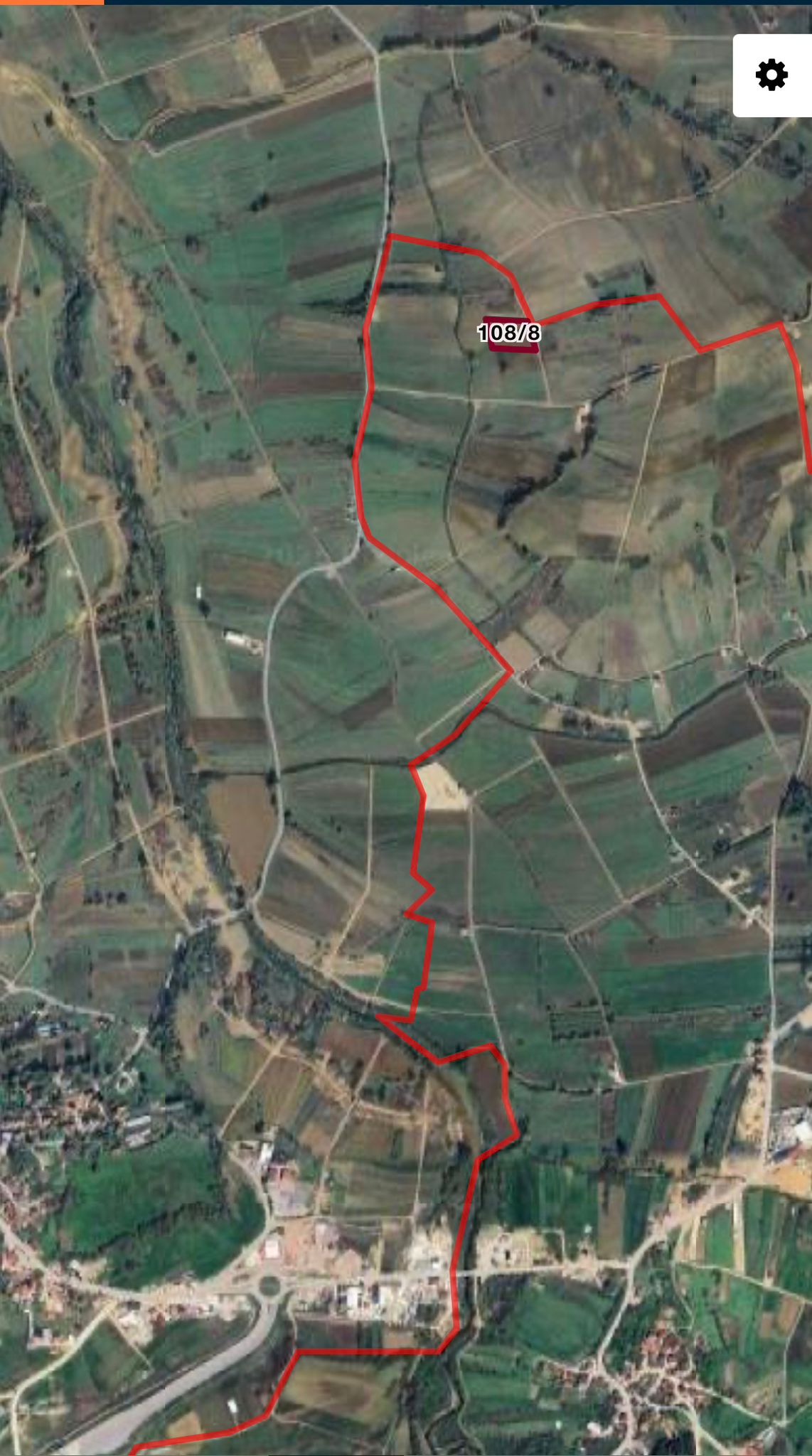 Karayakuplu'da 3.751 m² Satılık Tarla - fotoğraf 1